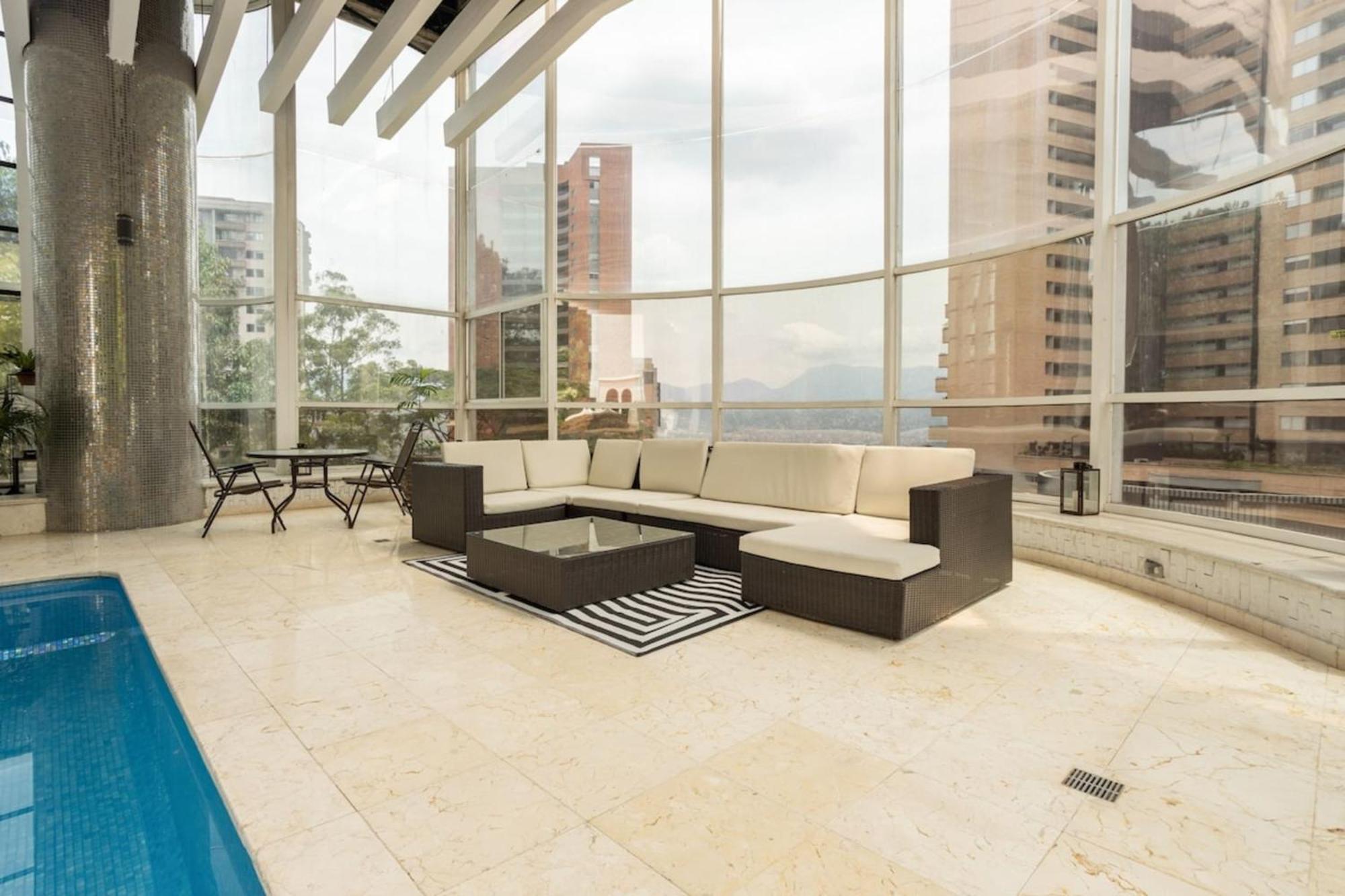 Stunning Luxury Penthouse With Spa And Concierge Apartamento Medellín Exterior foto